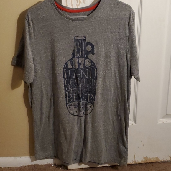 Mossimo Supply Co. Other - Mens Mossimo brand gray short sleeve beer shirt